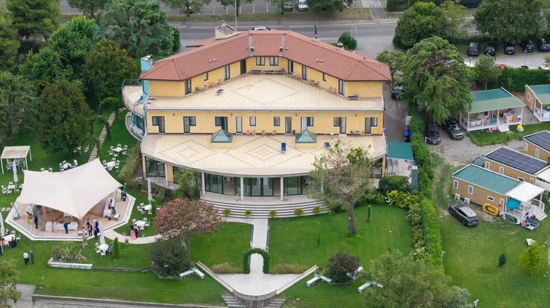 Giulia e Giovanni a Aquarium – l’arrivo all’aquarium, foto 4