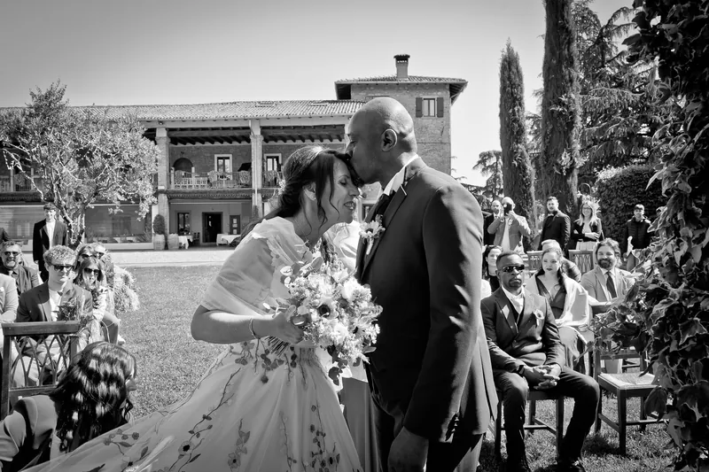 Katy e Dupe a Cascina Carretto – la cerimonia sotto il pergolato, foto 6