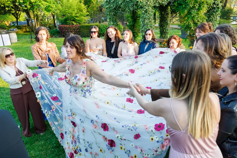 Katy e Dupe a Cascina Carretto – la torta e il tramonto in giardino, foto 12