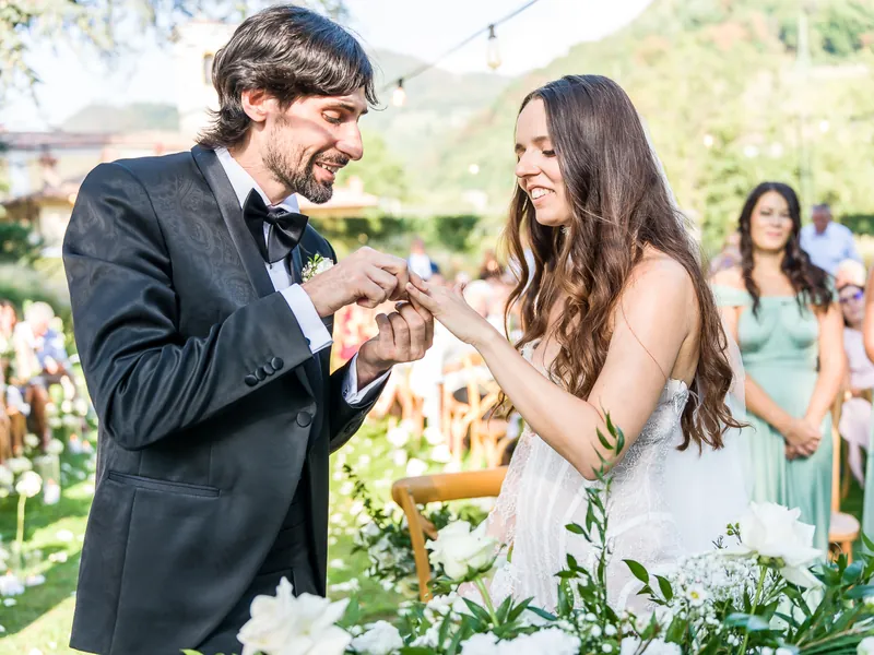 Valeria e Stefano a Castello di Clanezzo – la cerimonia nel parco, foto 16