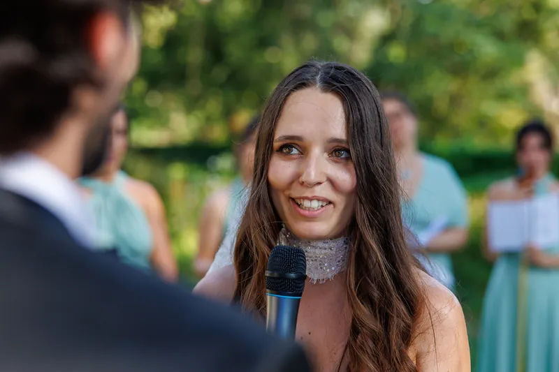 Valeria e Stefano a Castello di Clanezzo – la cerimonia nel parco, foto 17