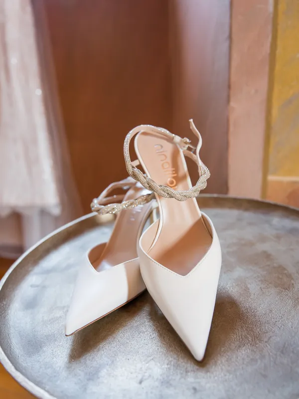 Valeria e Stefano a Castello di Clanezzo – preparativi della sposa, foto 2