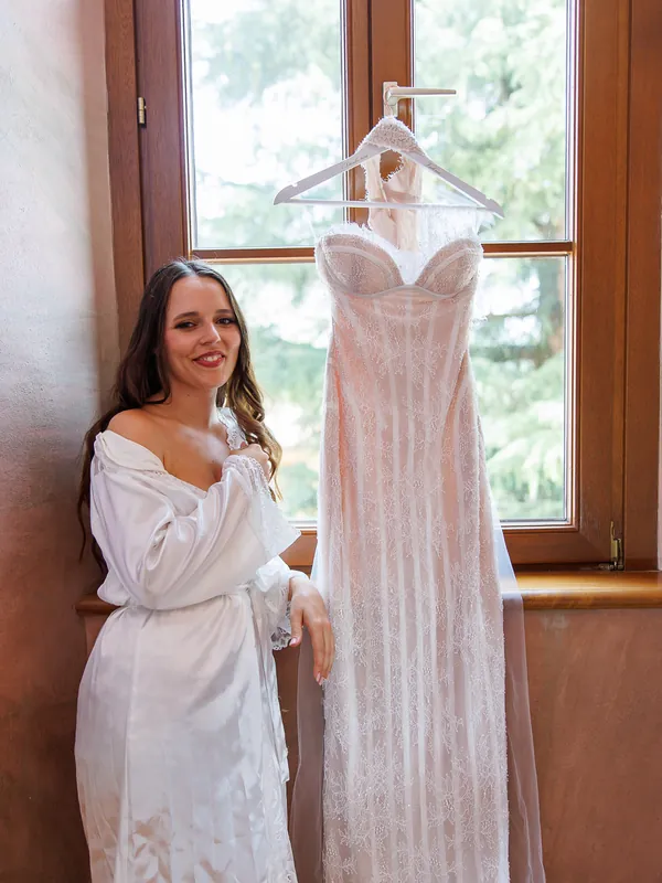 Valeria e Stefano a Castello di Clanezzo – preparativi della sposa, foto 5