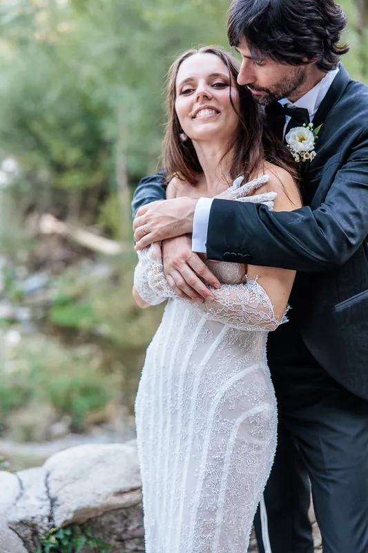 Valeria e Stefano a Castello di Clanezzo – ritratti tra i ponti e il fiume, foto 4