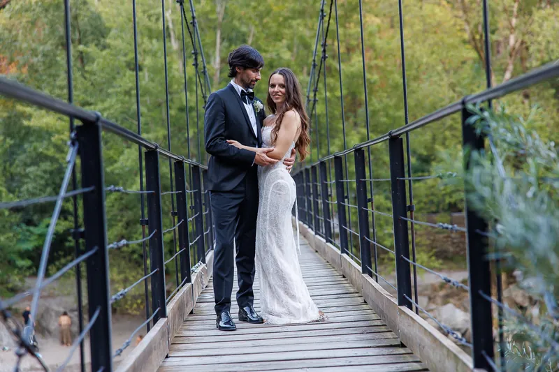 Valeria e Stefano a Castello di Clanezzo – ritratti tra i ponti e il fiume, foto 5