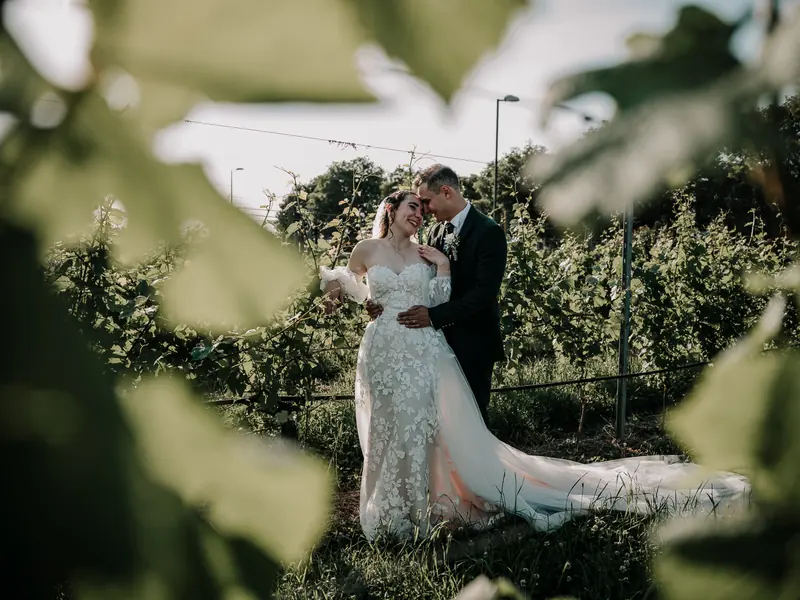 Gloria e Davide a Corte Poli – i ritratti degli sposi, foto 3