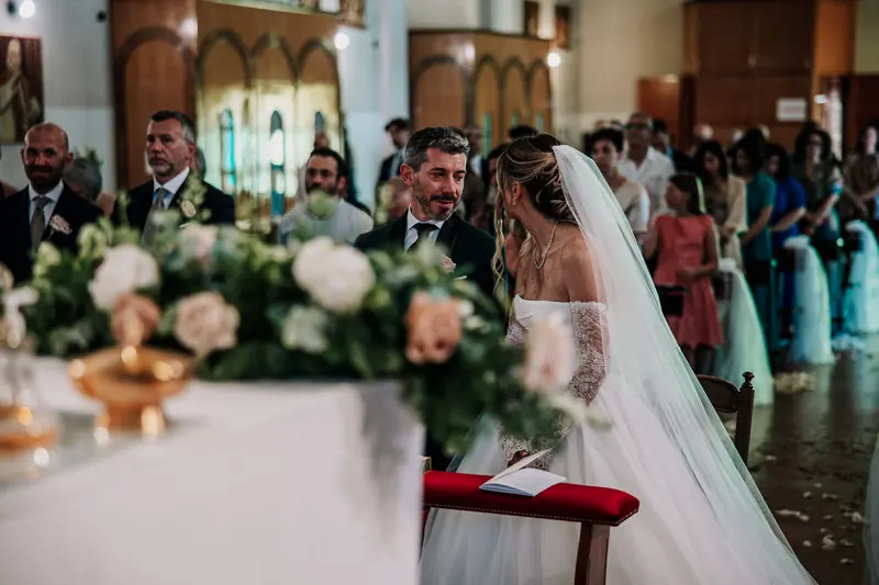 Sabrina e Ivan a Corte Poli – la cerimonia in chiesa, foto 15