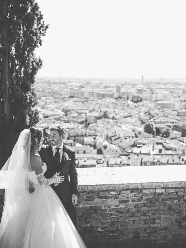 Sabrina e Ivan a Corte Poli – i ritratti con il panorama della città, foto 8