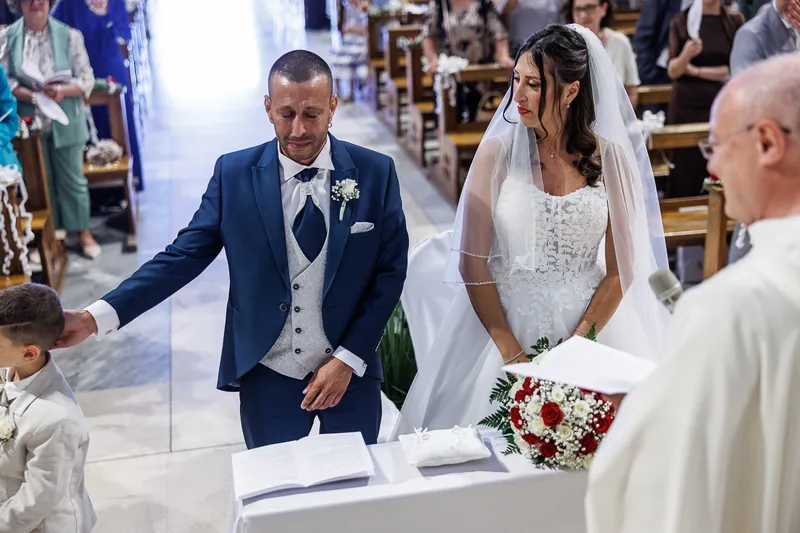 Alessia e Raffaele a Villa Giardino – la cerimonia in chiesa, foto 11