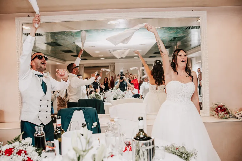 Alessia e Raffaele a Villa Giardino – il ricevimento in sala, foto 9