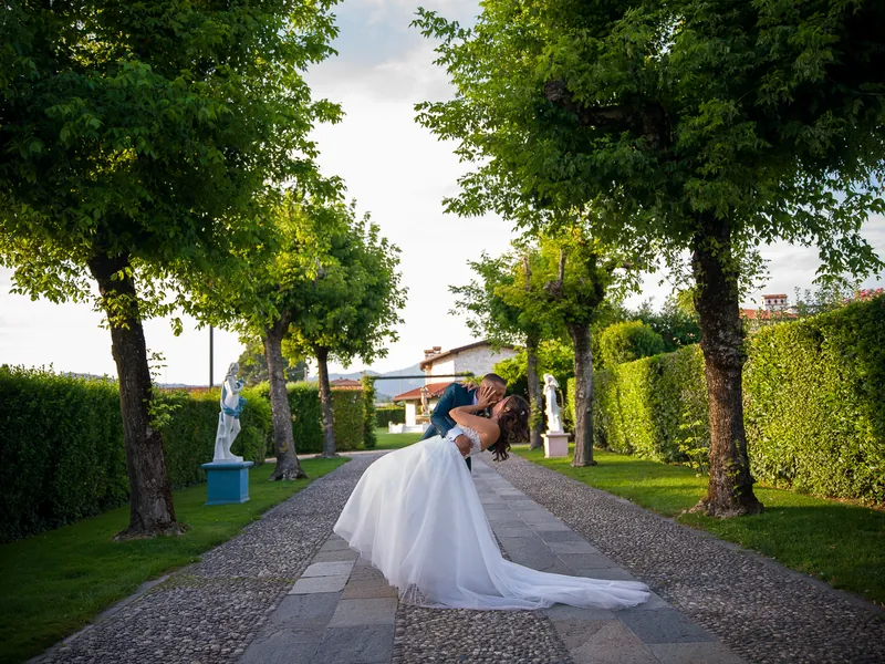 Alessia e Raffaele a Villa Giardino – ritratti al tramonto, foto 8