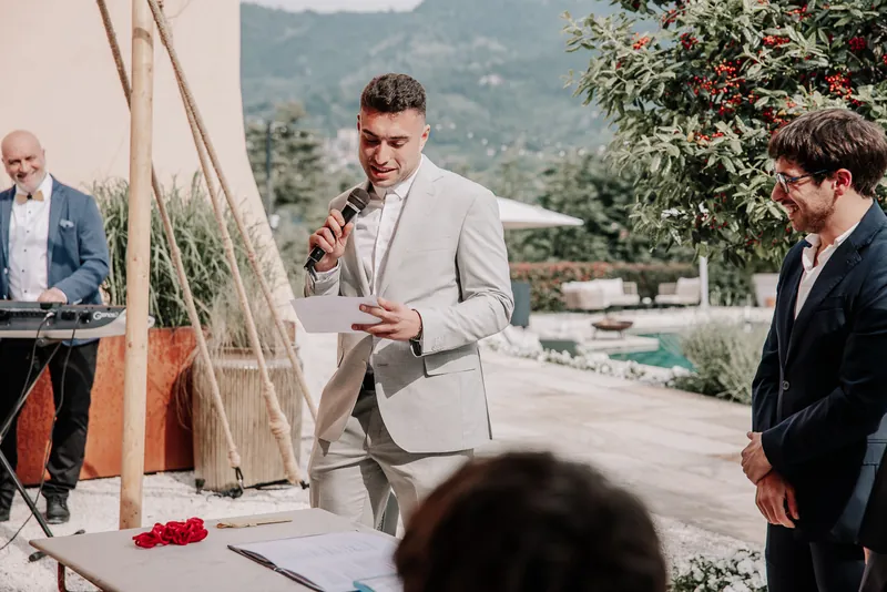 Elisa e Fabio a La Corte e il Sogno – il rito sotto la tensostruttura, foto 2