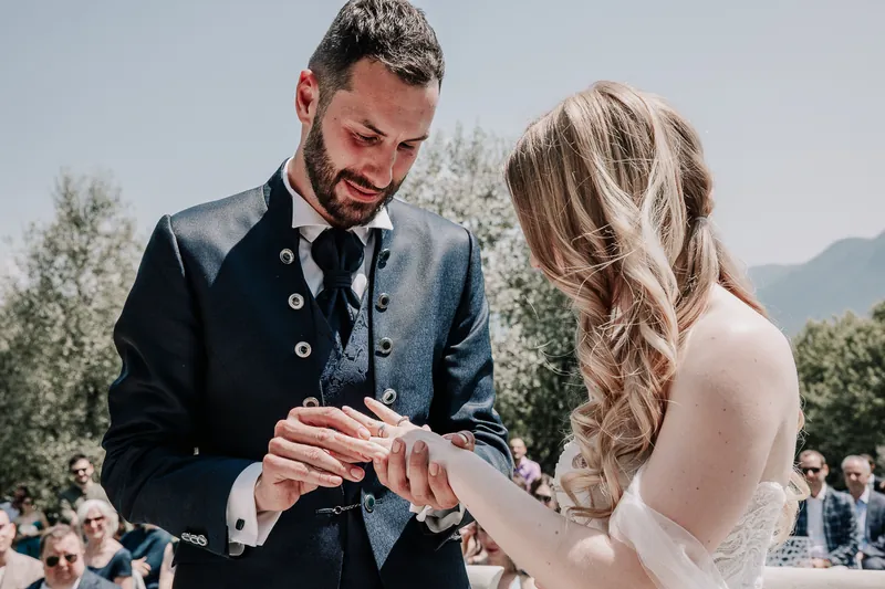 Alessandro ed Emanuela a Relais Franciacorta – la cerimonia nel parco, foto 17