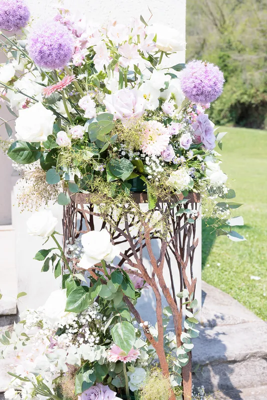Alessandro ed Emanuela a Relais Franciacorta – il giardino e gli allestimenti, foto 3