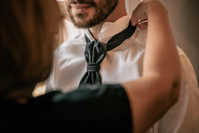 Alessandro ed Emanuela a Relais Franciacorta – lo sposo si prepara, foto 4