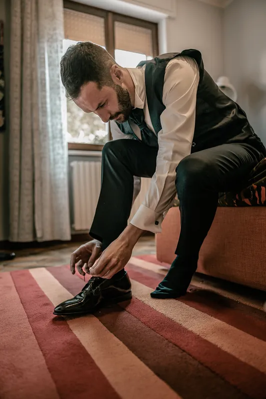 Alessandro ed Emanuela a Relais Franciacorta – lo sposo si prepara, foto 5