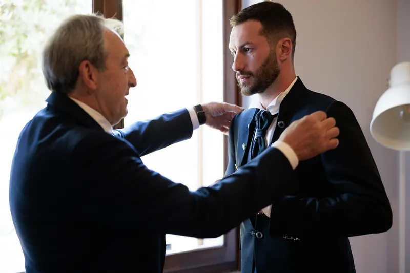 Alessandro ed Emanuela a Relais Franciacorta – lo sposo si prepara, foto 7