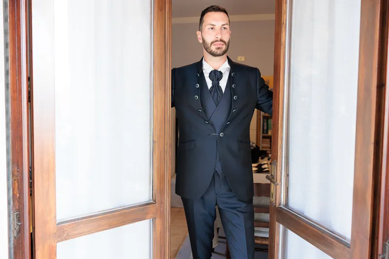 Alessandro ed Emanuela a Relais Franciacorta – lo sposo si prepara, foto 10
