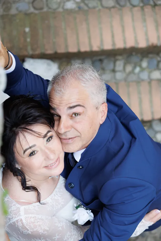 Ioana e Luca a Solive Franciacorta – ritratti alla chiesetta in pietra, foto 7