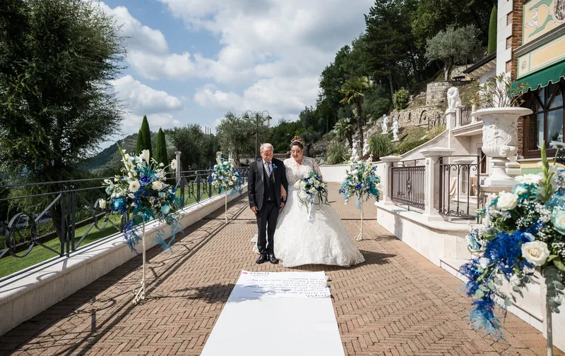 Giusy e Michael a Locanda Armonia – la cerimonia sotto il tempietto, foto 6