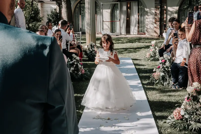 Vanessa e Alex a Villa Adele – la cerimonia all’aperto, foto 4