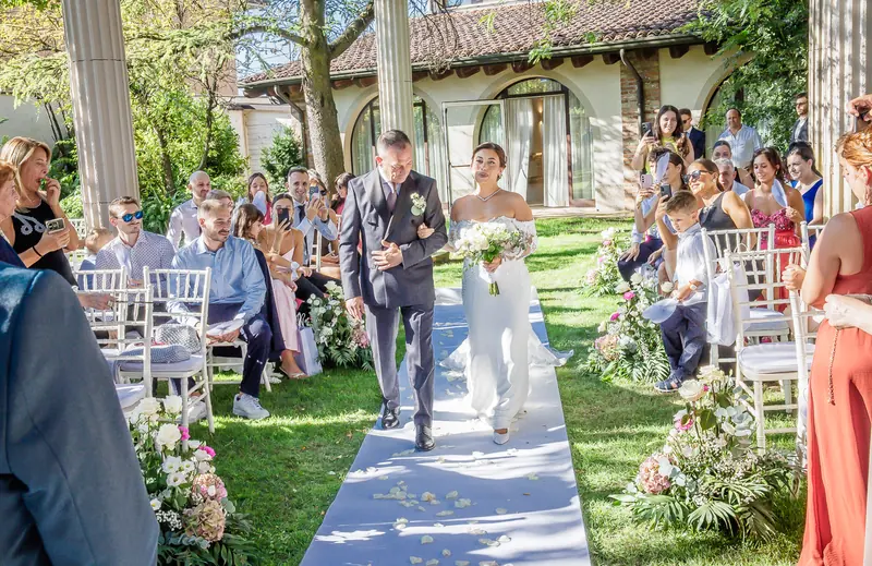 Vanessa e Alex a Villa Adele – la cerimonia all’aperto, foto 6