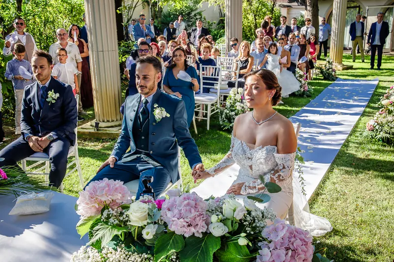 Vanessa e Alex a Villa Adele – la cerimonia all’aperto, foto 8