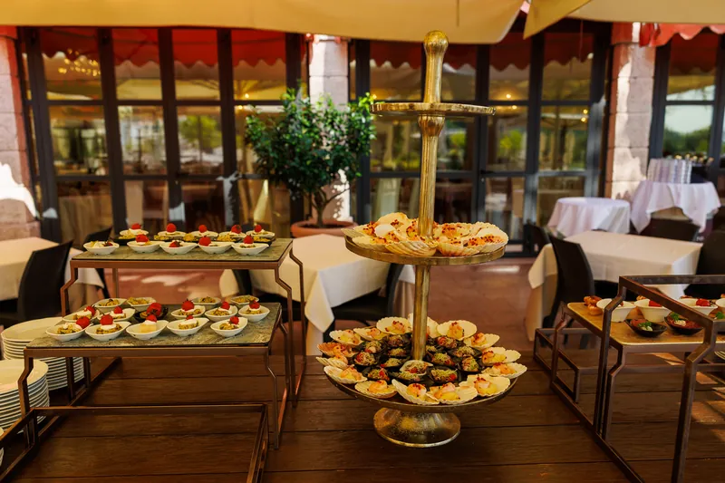 Ambra e Giuseppe a Villa Cariola – l’aperitivo in terrazza, foto 1