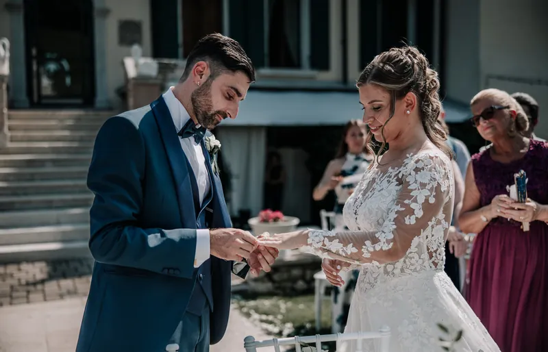 Ambra e Giuseppe a Villa Cariola – la cerimonia nel parco, foto 7