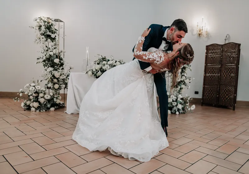 Ambra e Giuseppe a Villa Cariola – l’ingresso in sala, foto 3