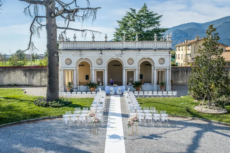 Elisa e Nicola a Villa Fenaroli – villa fenaroli dall’alto, foto 2