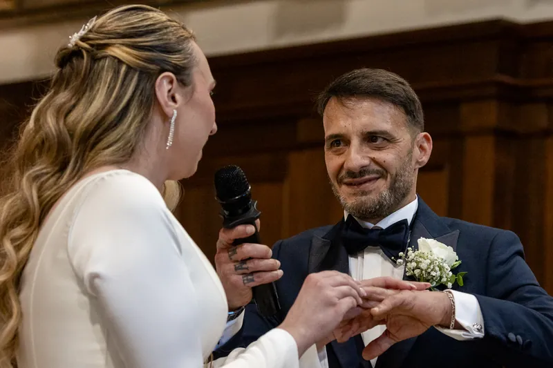 Luigi e Valentina a Villa Fenaroli – la cerimonia in chiesa, foto 9
