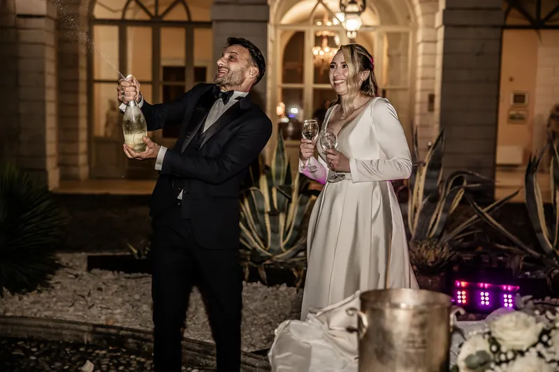 Luigi e Valentina a Villa Fenaroli – torta, primo ballo e bouquet, foto 3