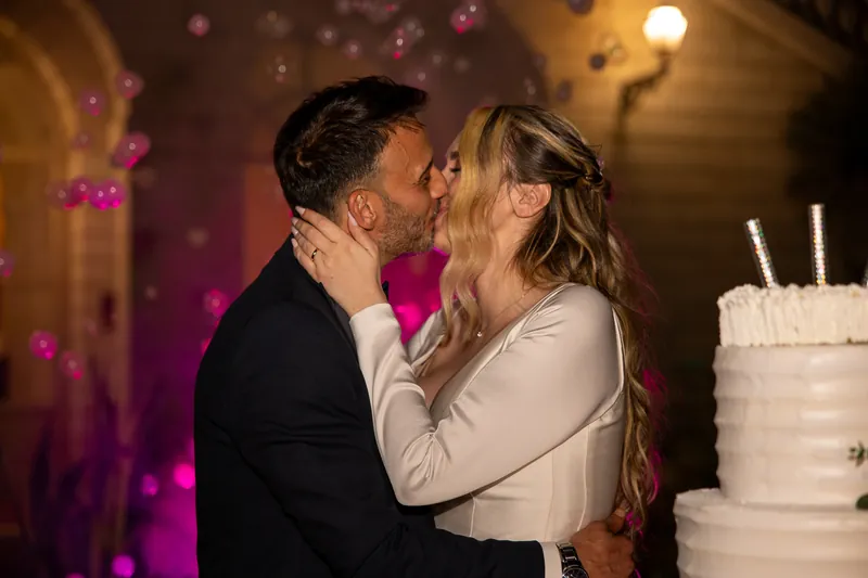 Luigi e Valentina a Villa Fenaroli – torta, primo ballo e bouquet, foto 4
