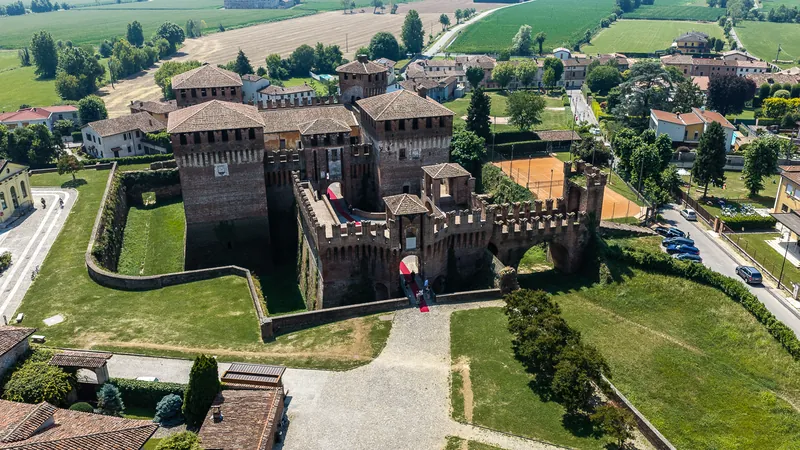 Marina e Federico a Villa Fenaroli – il castello e l’attesa di federico, foto 2