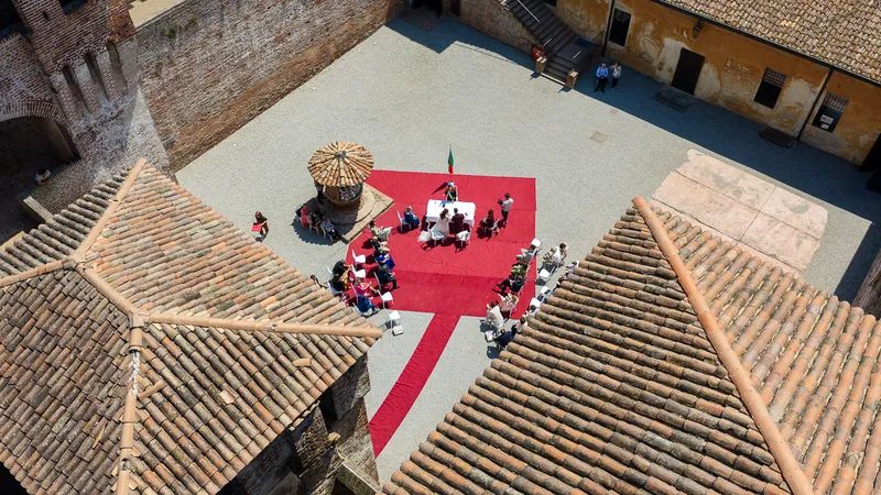 Marina e Federico a Villa Fenaroli – la cerimonia nel cortile, foto 10