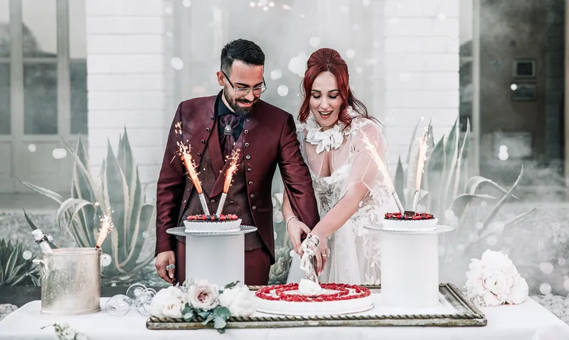 Marina e Federico a Villa Fenaroli – la torta in cortile, foto 6