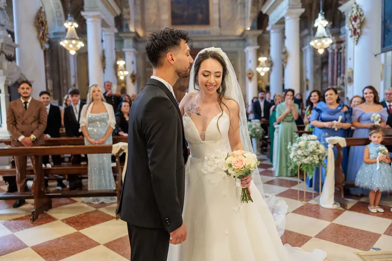 Miriam e Antonino a Villa Fenaroli – la cerimonia in chiesa, foto 5