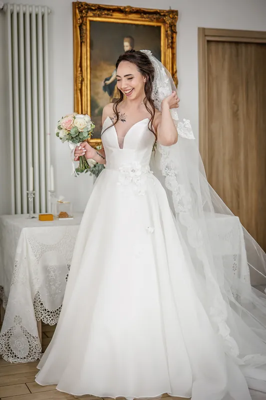 Miriam e Antonino a Villa Fenaroli – i preparativi della sposa, foto 15