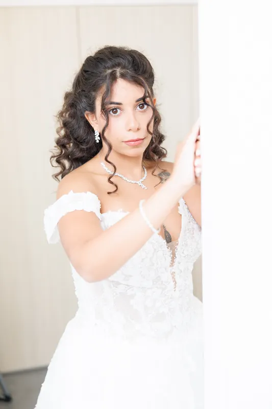Yesmina e Alessandro a Villa Malliana – preparativi della sposa, foto 11