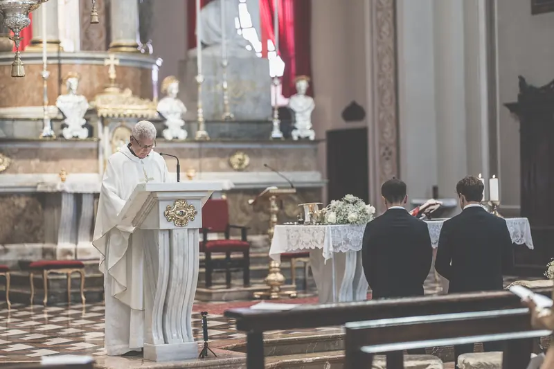 Fabiana e Nicola a Villa Toscanini – la cerimonia in chiesa, foto 12