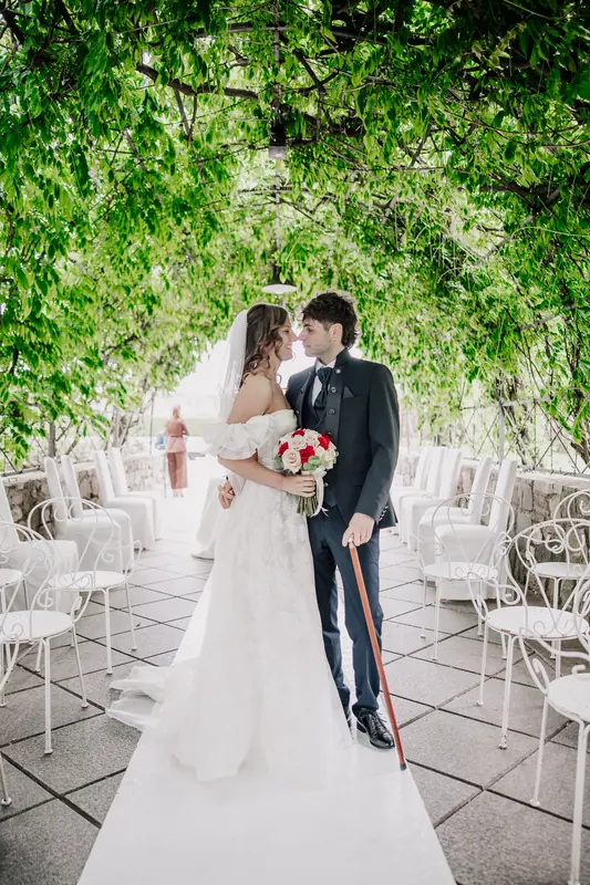 Elena e Dylan a Villa Valenca – la cerimonia sotto il pergolato, foto 13