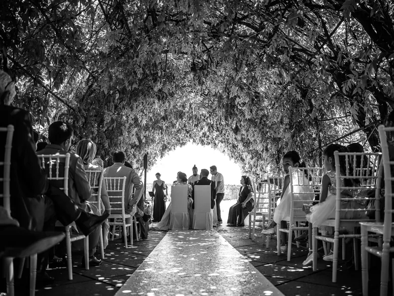 Gerta e Luca a Villa Valenca – la cerimonia sotto il pergolato, foto 10