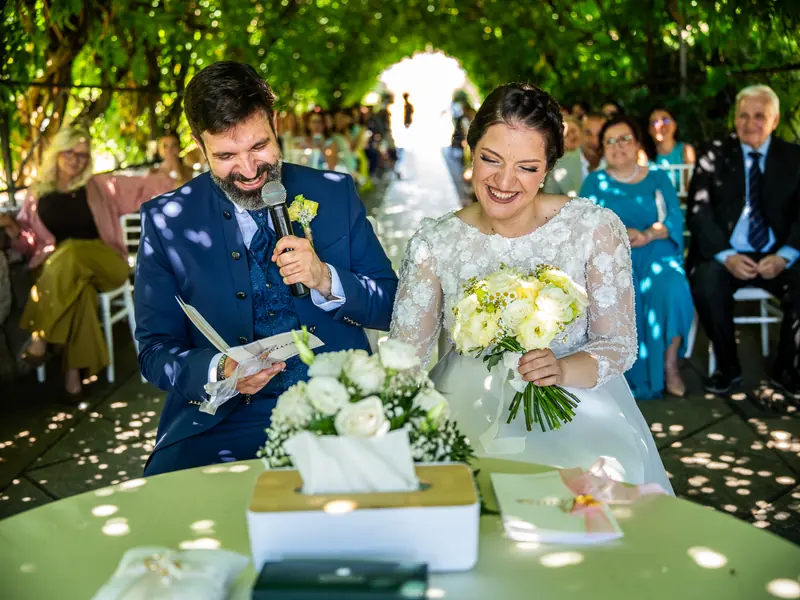 Gerta e Luca a Villa Valenca – la cerimonia sotto il pergolato, foto 12