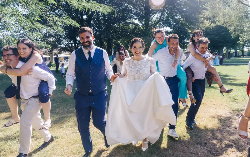 Gerta e Luca a Villa Valenca – la festa in giardino e in piscina, foto 3
