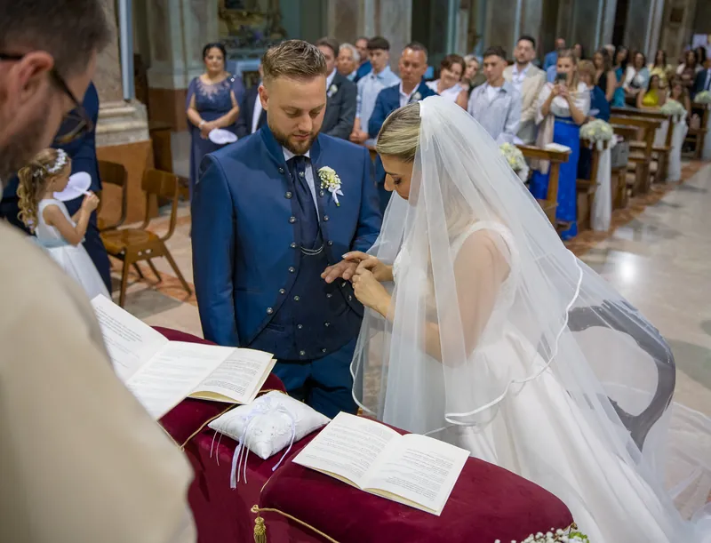 Josephine e Alex a Villa Zaccaria – la cerimonia in chiesa, foto 8