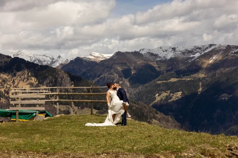 Il matrimonio di Claudia e Salvatore, Agriturismo Le Cave Del Ceppo