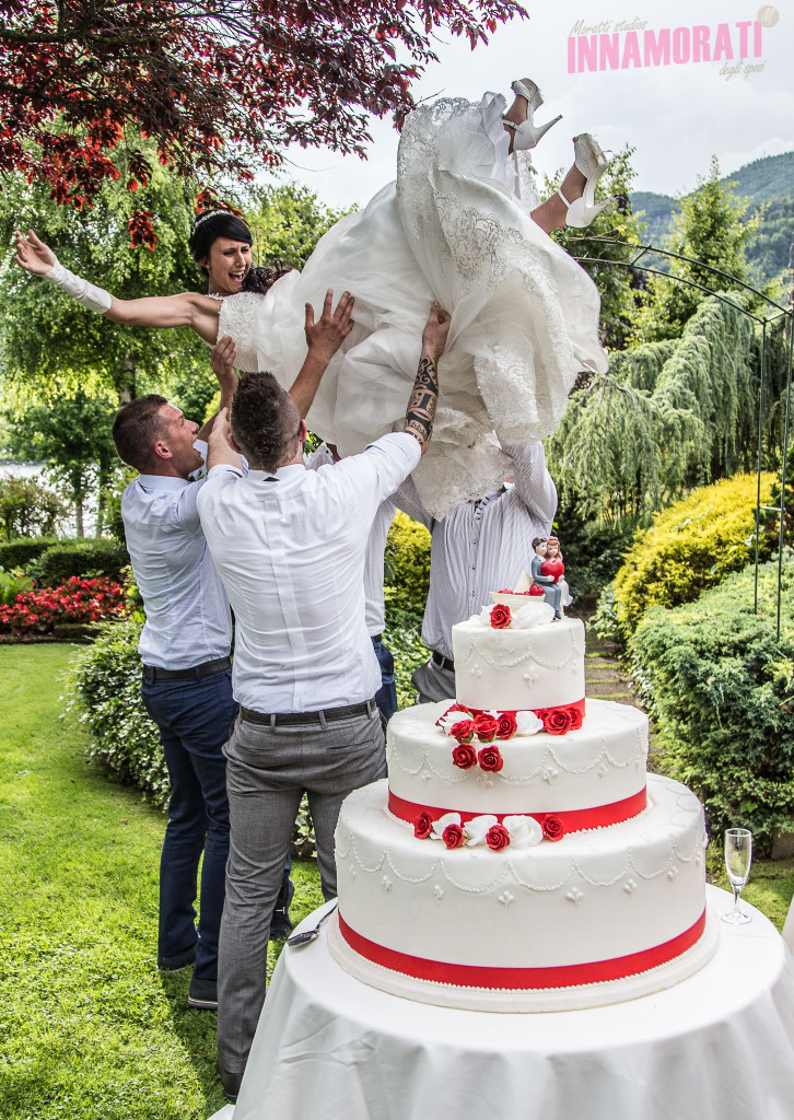 Pose Matrimoni Taglio Torta