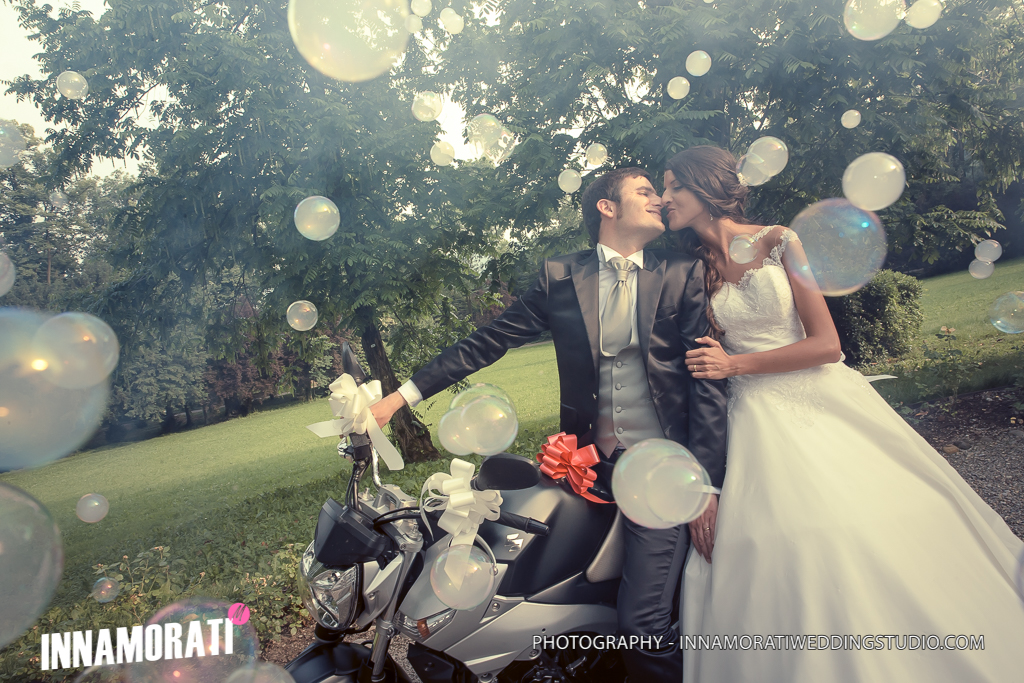 Esterno, Sposi - Location Villa Suardi