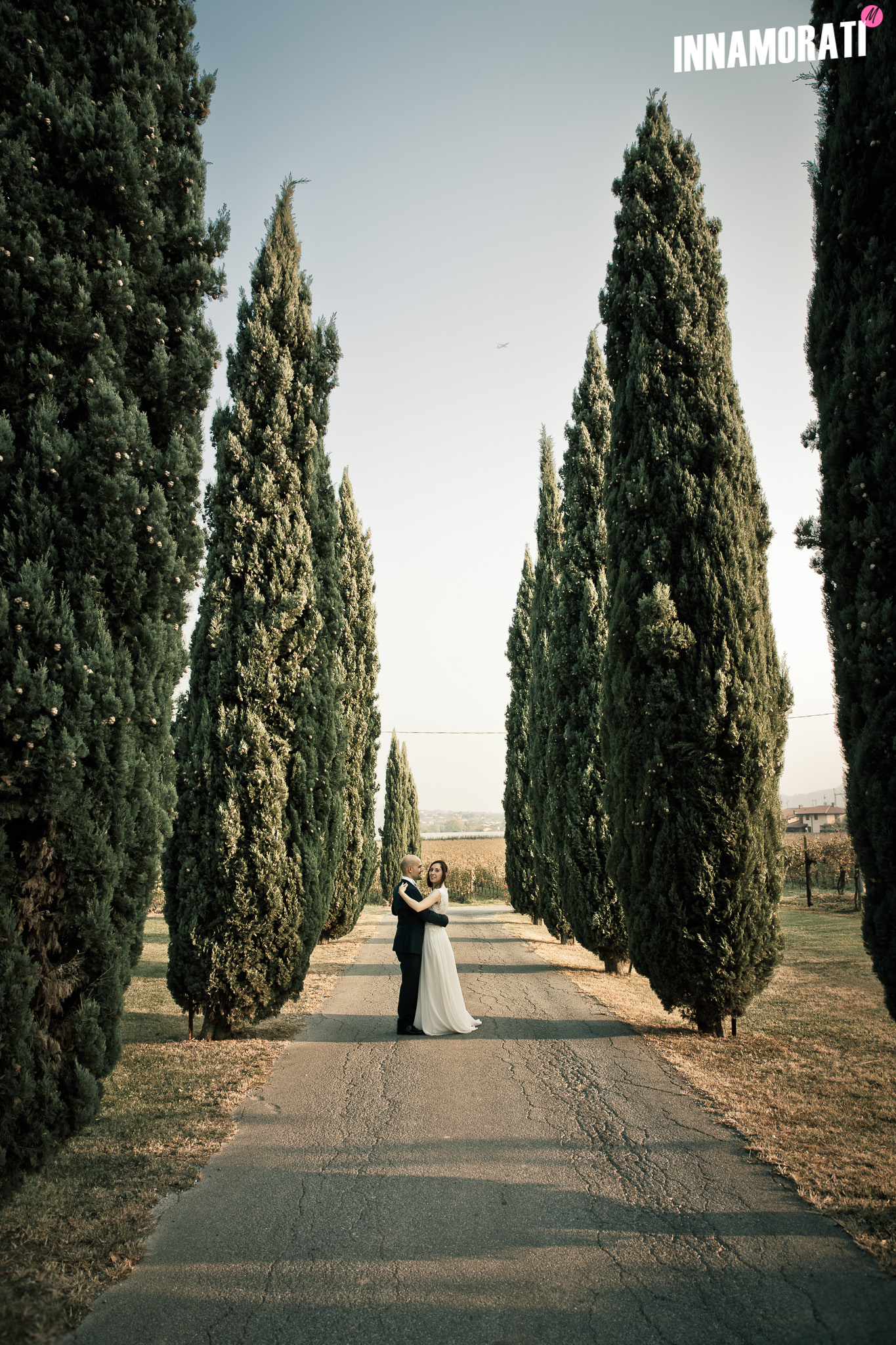 Corte Lantieri viale alberato
